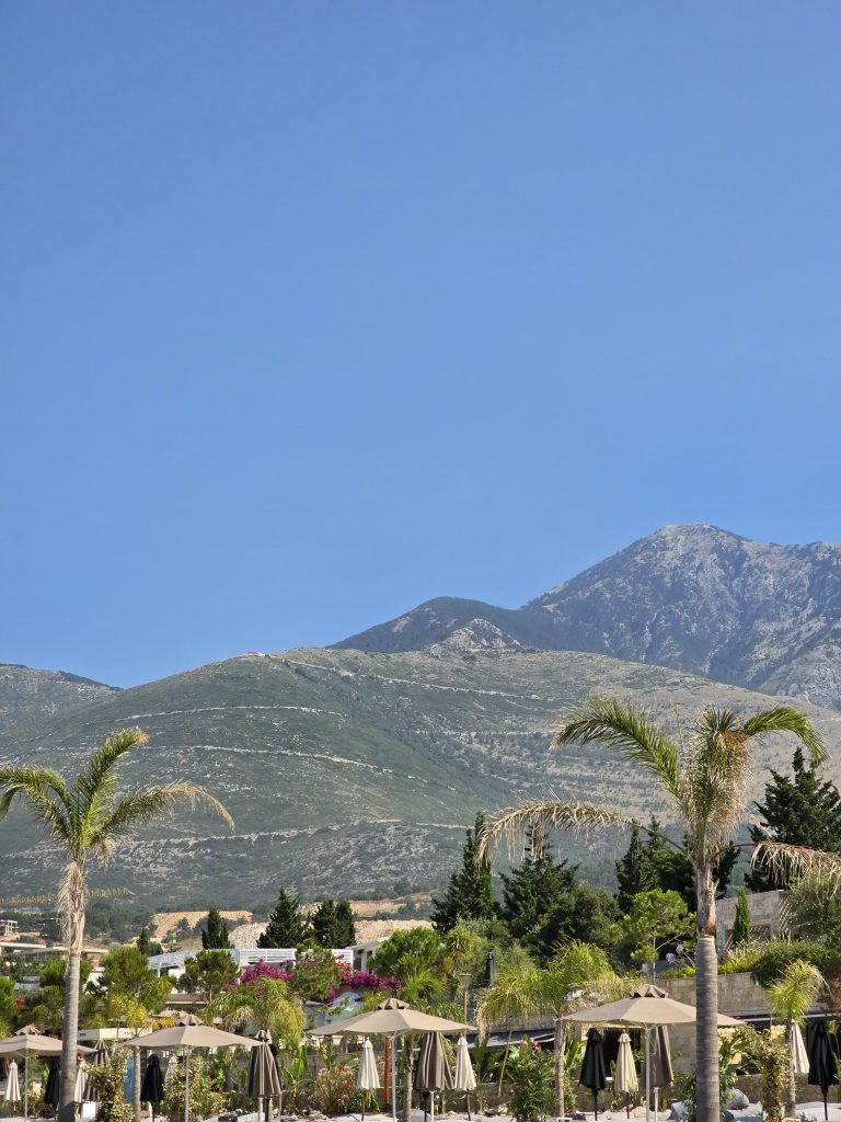Studio Apartment in Drymades Beach - Olive Breeze
