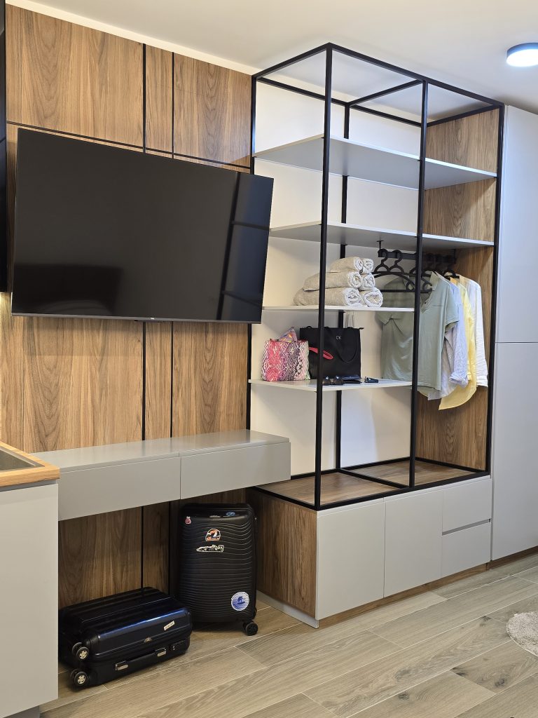 Studio Apartment in Drymades Beach - Olive Breeze