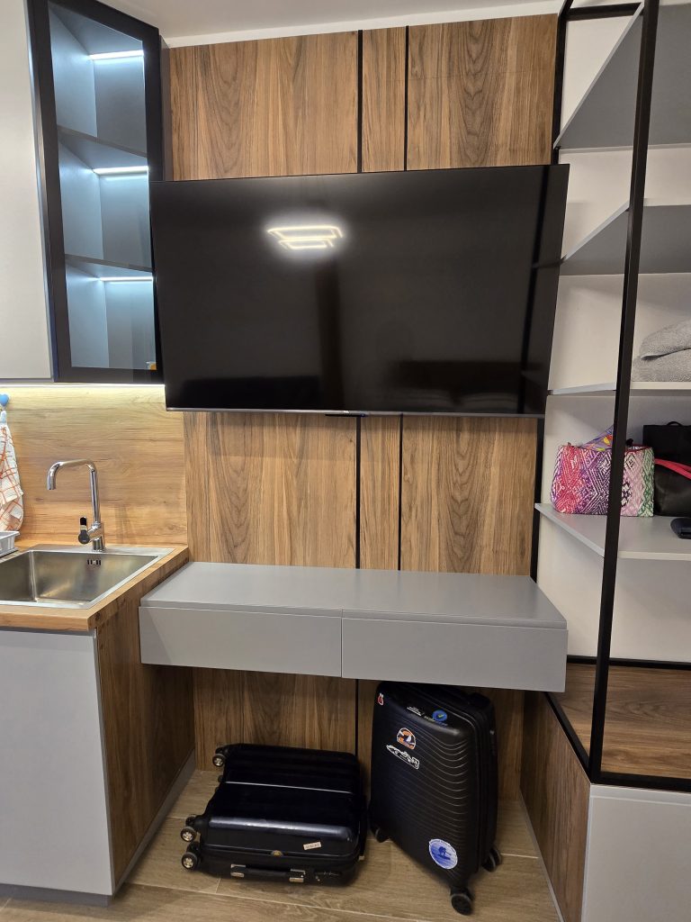 Studio Apartment in Drymades Beach - Olive Breeze