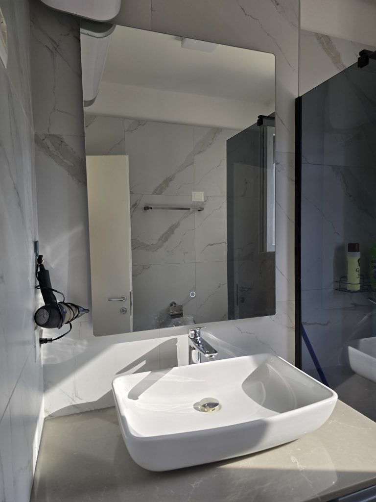 Studio Apartment in Drymades Beach - Olive Breeze